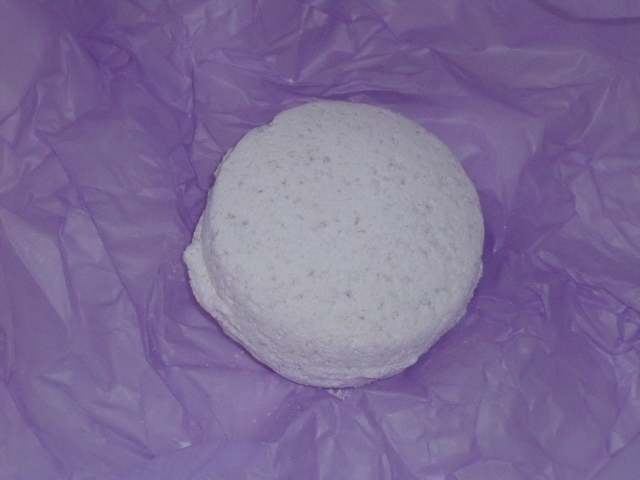 bath bomb